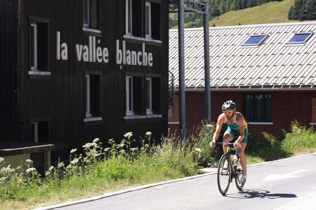 La Vallée Blanche Bikehotel Alpe dʼHuez Extérieur photo